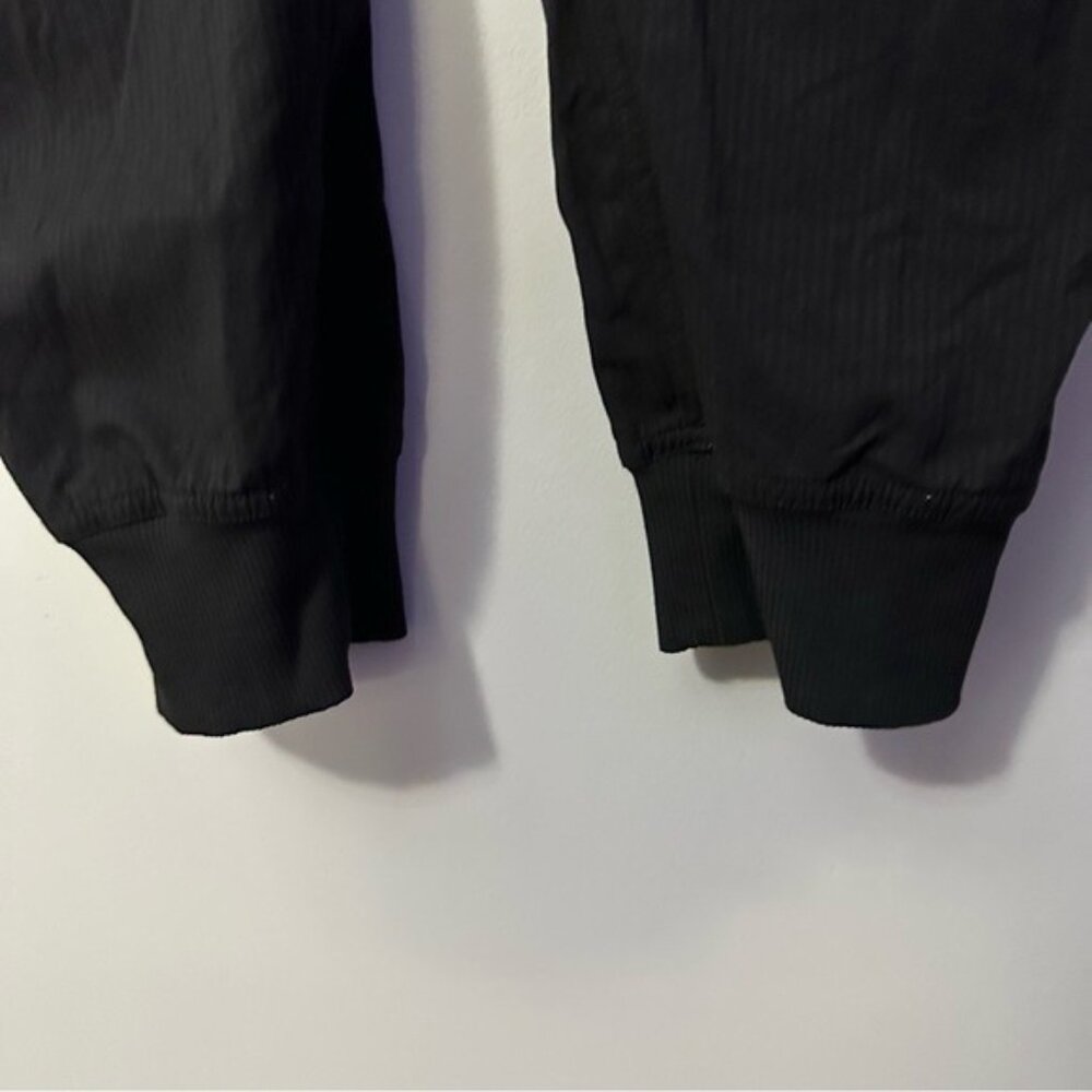 Lululemon Dance Studio Jogger Black Size 4 Athleisure Utilitycore - Picture 10 of 15